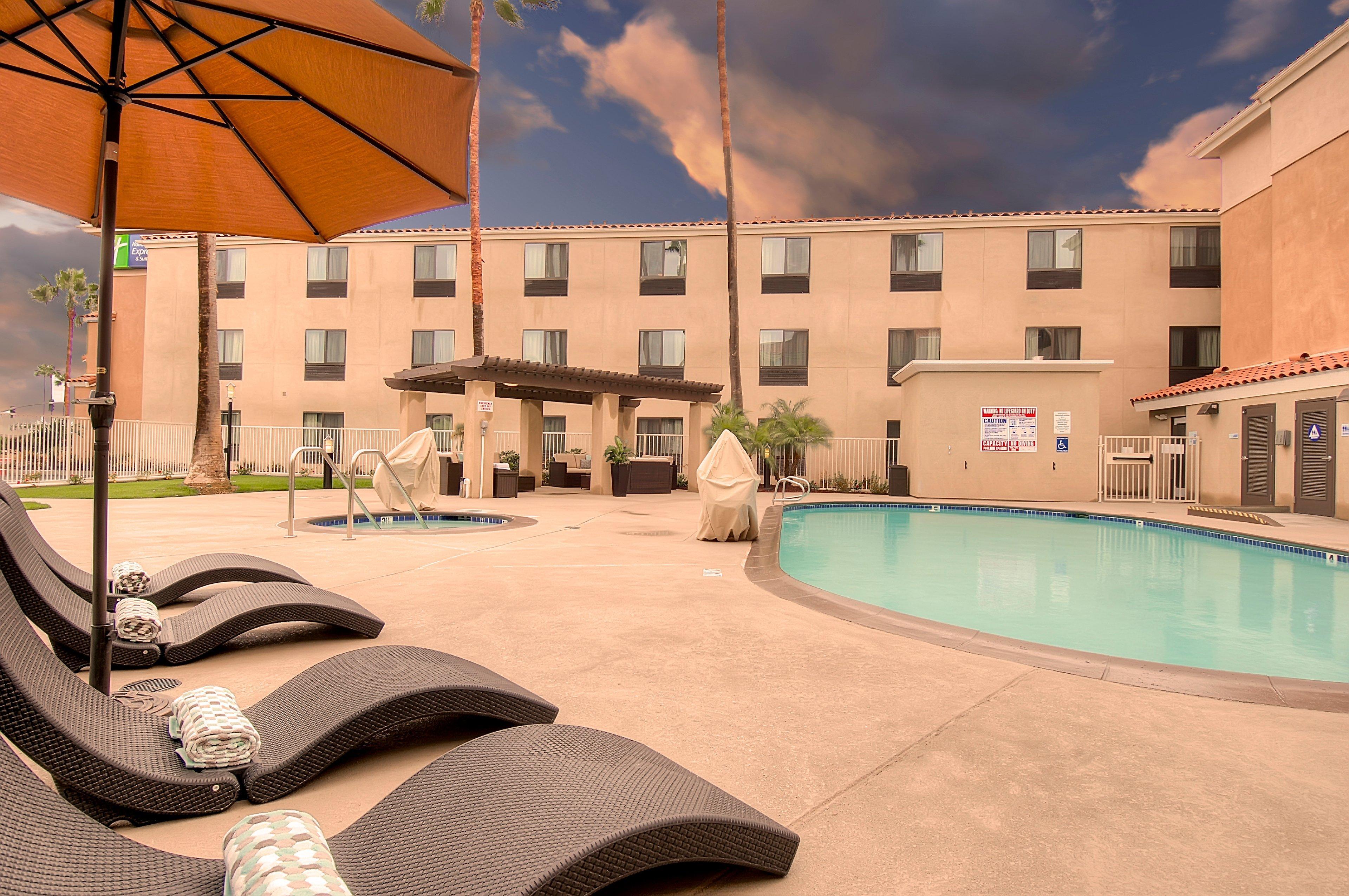 Holiday Inn Express Hotel & Suites Carlsbad Beach By Ihg Eksteriør bilde